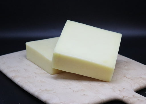 Michigan Made Medium White Cheddar