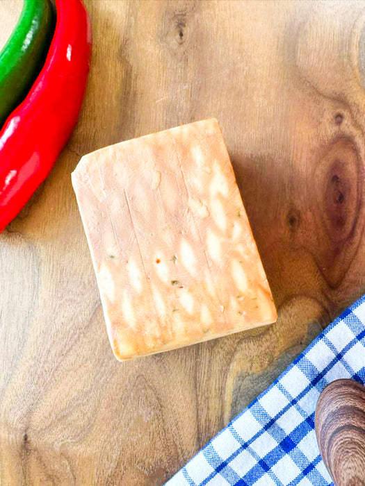 SMOKED HOT PEPPER CHEESE