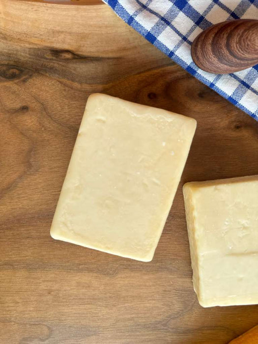 17 YEAR WHITE CHEDDAR