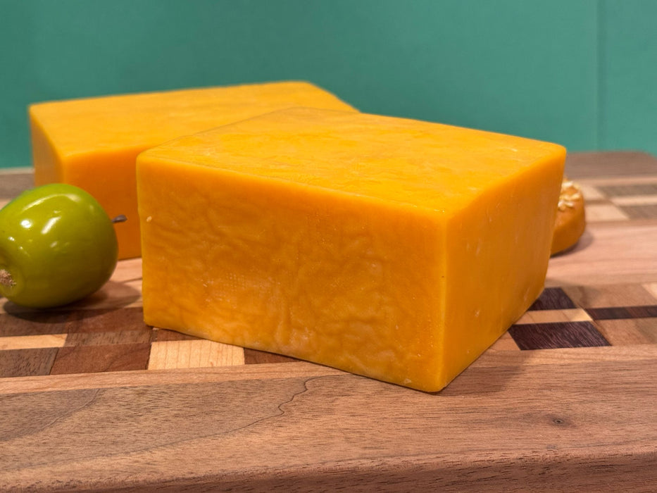 Mammoth Cheddar