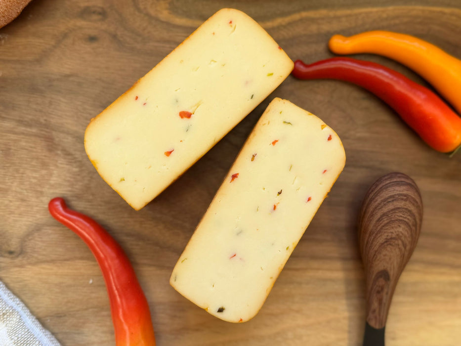 SMOKED JALAPEÑO MUENSTER